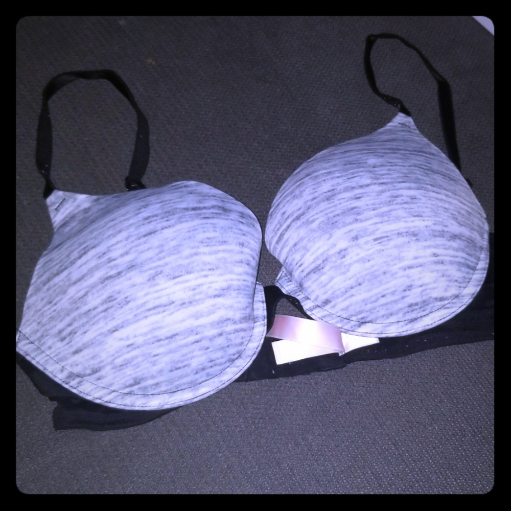 PINK bra